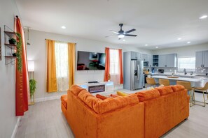 Ảnh chưa phân loại, 4 trong số 23 ảnh, nút