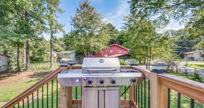 Private Yard & Theater! Modern College Park Home