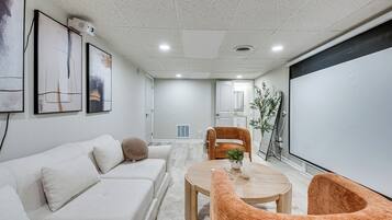 Rumah (4 Bedrooms) | Interior