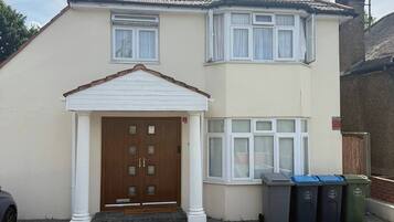 House, 3 Bedrooms, Patio | Exterior