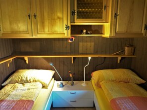 Unclassified image, 4 of 20, button - Samsuffi Appartement/Fewo, Bad, WC, 1 Schlafraum by Interhome (Adelboden)