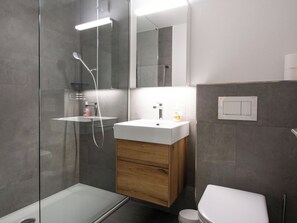Unclassified image, 5 of 12, button - Titschermatte Appartement/Fewo, Bad, WC, 2 Schlafräume 3-Zimmerwohnung by Interhome (Adelboden)