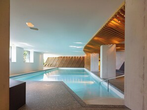 Pool - Bellevue Parkhotel & Spa - Relais & Châteaux Junior Suite, Dusche oder Bad, Süd by Interhome (Adelboden)