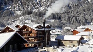 Exterior - Blüemlisalpblick Appartement/Fewo, Dusche und Badewanne, Balkon 6-Bett Wohnung by Interhome (Kandersteg)