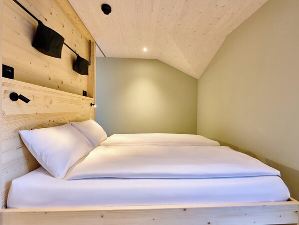 Room - Apart Hotel Adelboden am Dorfplatz Appartement/Fewo, Dusche, WC by Interhome (Adelboden)
