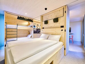 Room - Apart Hotel Adelboden am Dorfplatz Appartement/Fewo, Dusche, WC by Interhome (Adelboden)