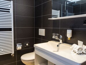 Unclassified image, 5 of 35, button - Hotel Bären Appartement/Fewo, Dusche, WC, 1 Schlafraum Studio - Nebenhaus by Interhome (Adelboden)