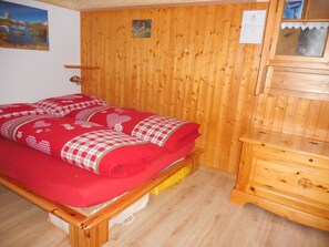 Unclassified image, 2 of 20, button - Sunneweg Appartement/Fewo, Dusche, WC, 1 Schlafraum 2-Zimmerwohnung by Interhome (Adelboden)