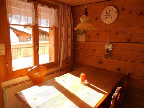 Unclassified image, 3 of 20, button - Sunneweg Appartement/Fewo, Dusche, WC, 1 Schlafraum 2-Zimmerwohnung by Interhome (Adelboden)