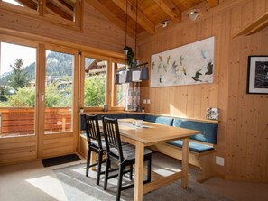 Unclassified image, 4 of 15, button - Loft Erlebnis Adelboden Appartement/Fewo, Dusche, WC, 2 Schlafräume by Interhome (Adelboden)