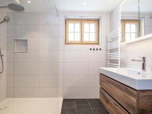 Unclassified image, 4 of 13, button - Am Strubelweg Appartement/Fewo, Dusche, WC, 3 Schlafräume 5.5-Zimmerwohnung by Interhome (Adelboden)