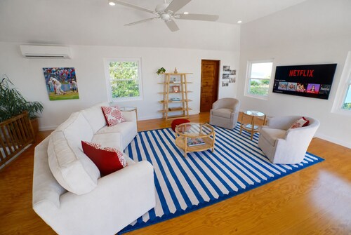 Private Dock - Sunset Ocean Views - Sleeps 9 - 3 Kings - 5 Min Walk to Beach