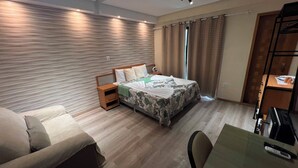 Ảnh chưa phân loại, 2 trong số 7 ảnh, nút