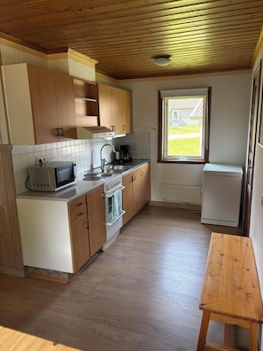 Cottage, patio, vue lac | Cuisine privée