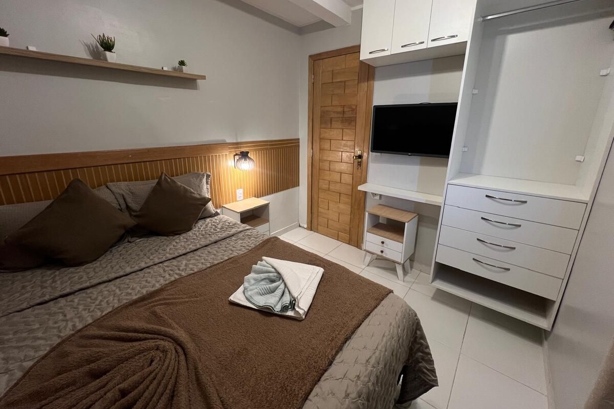 Habitación Confort doble, balcón, vistas a la ciudad