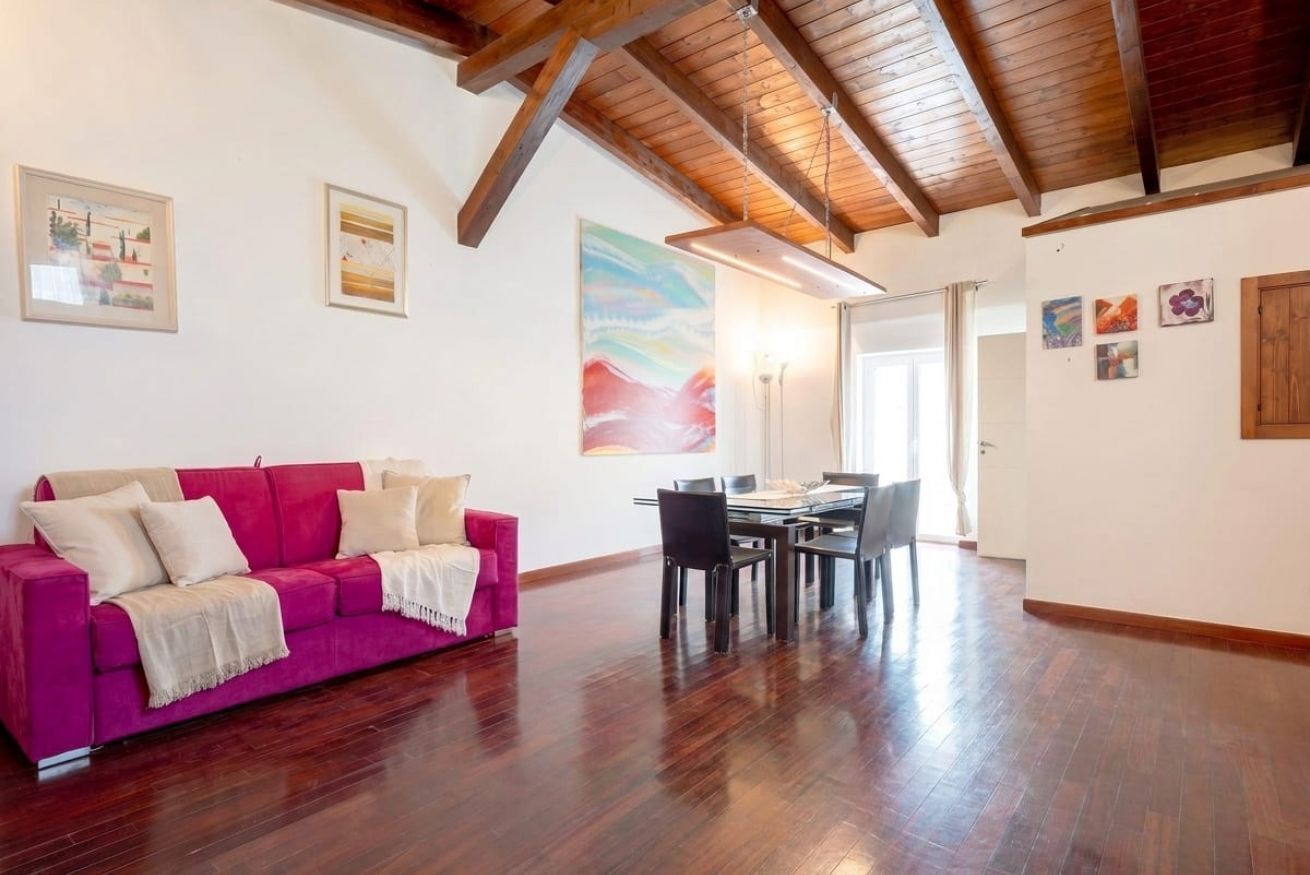 Murat Wooden House | Rustic Charm In Central Bari - Bari