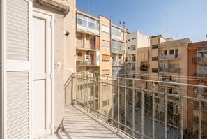 Unclassified image, 3 of 24, button - Murat Wooden House | Rustic Charm in Central Bari (Bari)