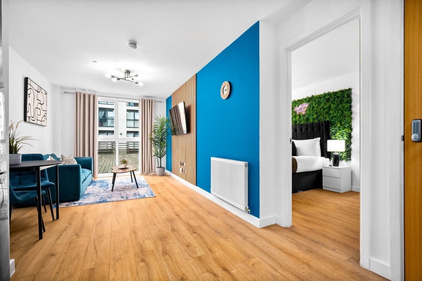 Stylish Apartment* Jewellery Q * Parking* Netflix - Birmingham