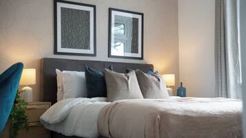 WiFi, bed sheets