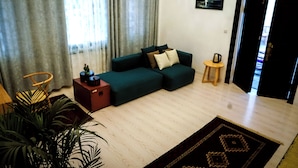 Design Double Room, 1 King Bed with Sofa bed, Non Smoking, Air conditioning | Living area