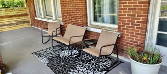 Charming Corner historic updated house in Camden