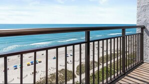 A balcony with a view of the beach and ocean. - Oceanfront Paradise Getaway (Myrtle Beach)