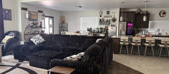 Spacious 4-bedroom house with AC -Solar, outstanding patio in gorgeous Missoula