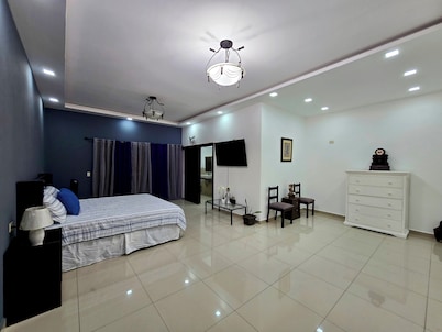 Casa Moderna con Piscina Privada en el corazón de Santa Rosa de Copán