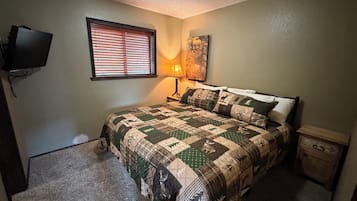 WiFi (free), bed sheets