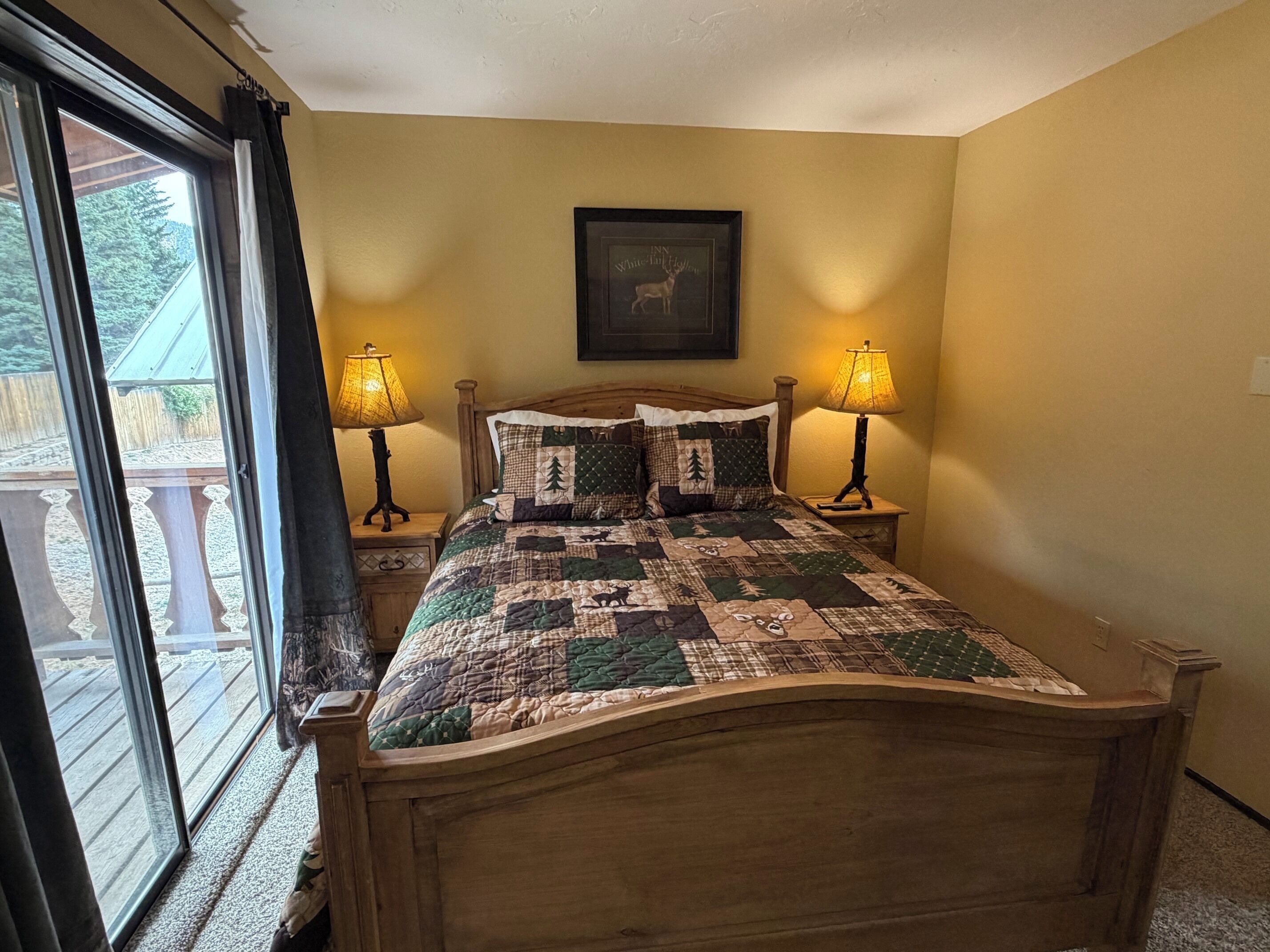 WiFi (free), bed sheets