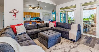 Heavenly Honomu Retreat Near Akaka Falls, Waterfalls, Space & Big Island Views