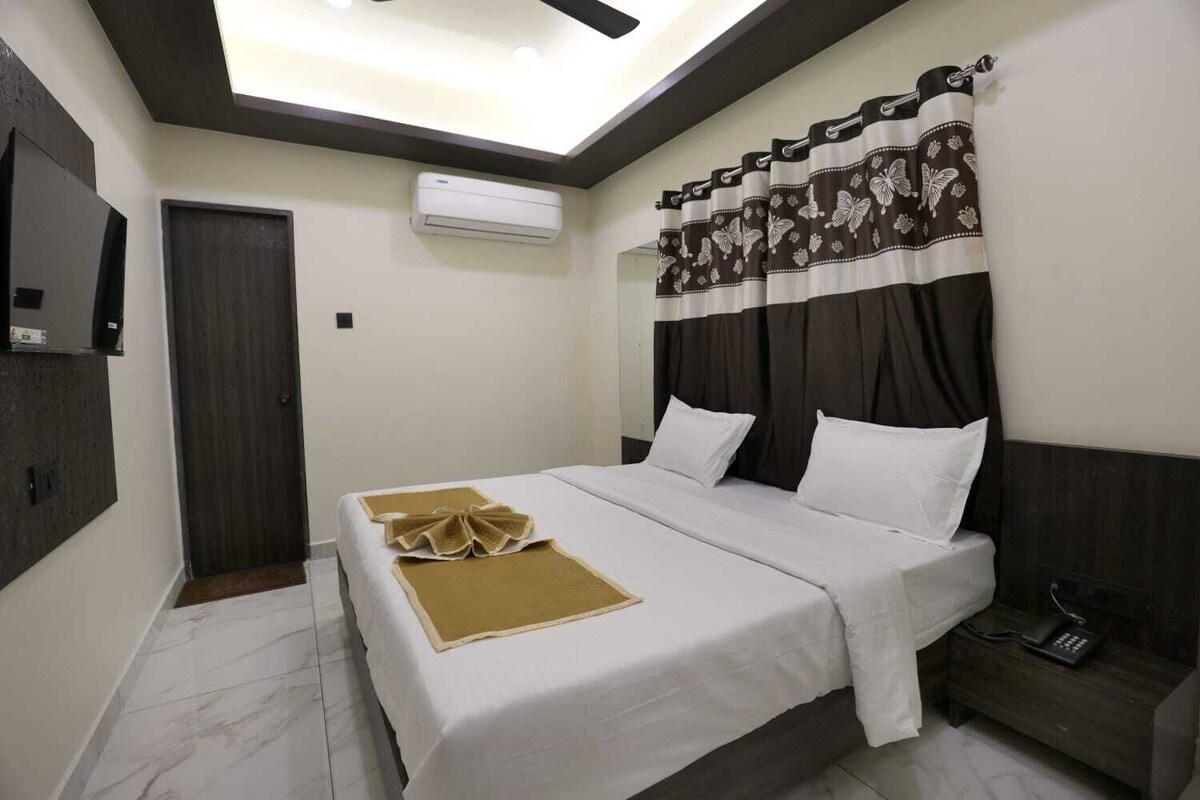 In-room safe