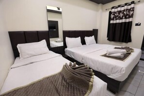 Unclassified image, 3 of 24, button - Hotel Bansi palace (Dwarka-Gujarat)