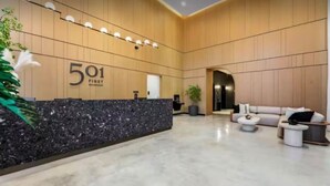 Lobby - Urban Escape Suite | Ocean View | Downtown (Miami)