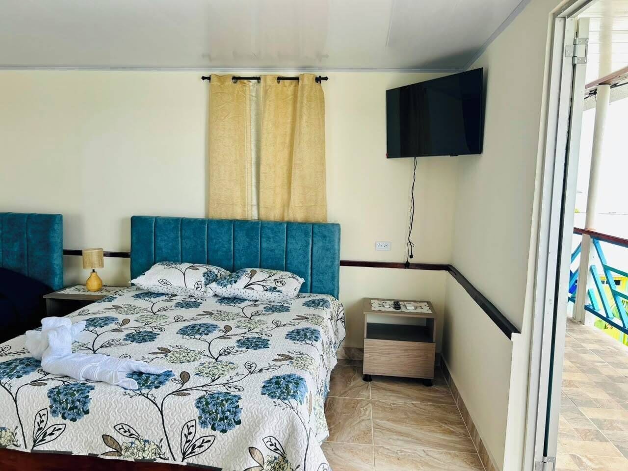 Deluxe Triple Room, Sea View | Premium bedding, down comforters, WiFi (free), individually decorated
