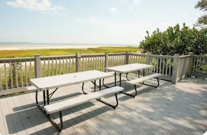 Unclassified image, 4 of 25, button - Cozy 1-bedroom condo near Hilton Head Island airport at Port Royal Sound (Hilton Head Island)