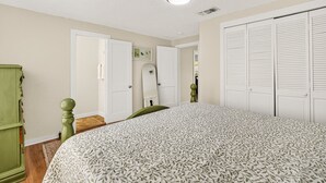 Iron/ironing board, WiFi, bed sheets - One More Cast Coastal House with Fenced Yard and Screened Porch near the Ocean (Fulton)