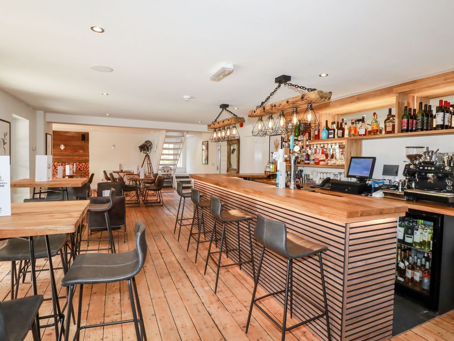 Bar (in der Unterkunft)