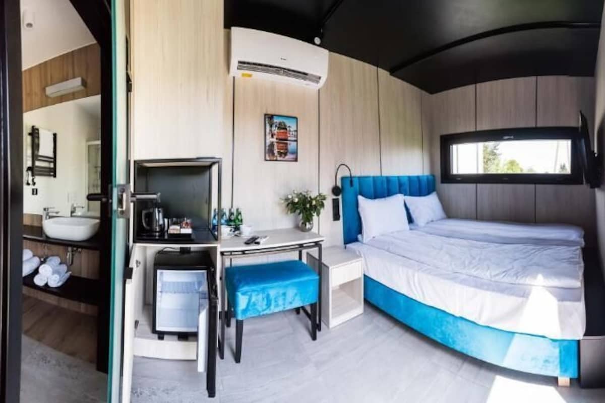 Habitación doble clásica, vista al patio | Caja de seguridad en la habitación, escritorio y wifi gratis