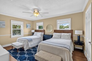 Room - Lake & Lark House-4BR Lakefront Retreat Downtown (Orlando)