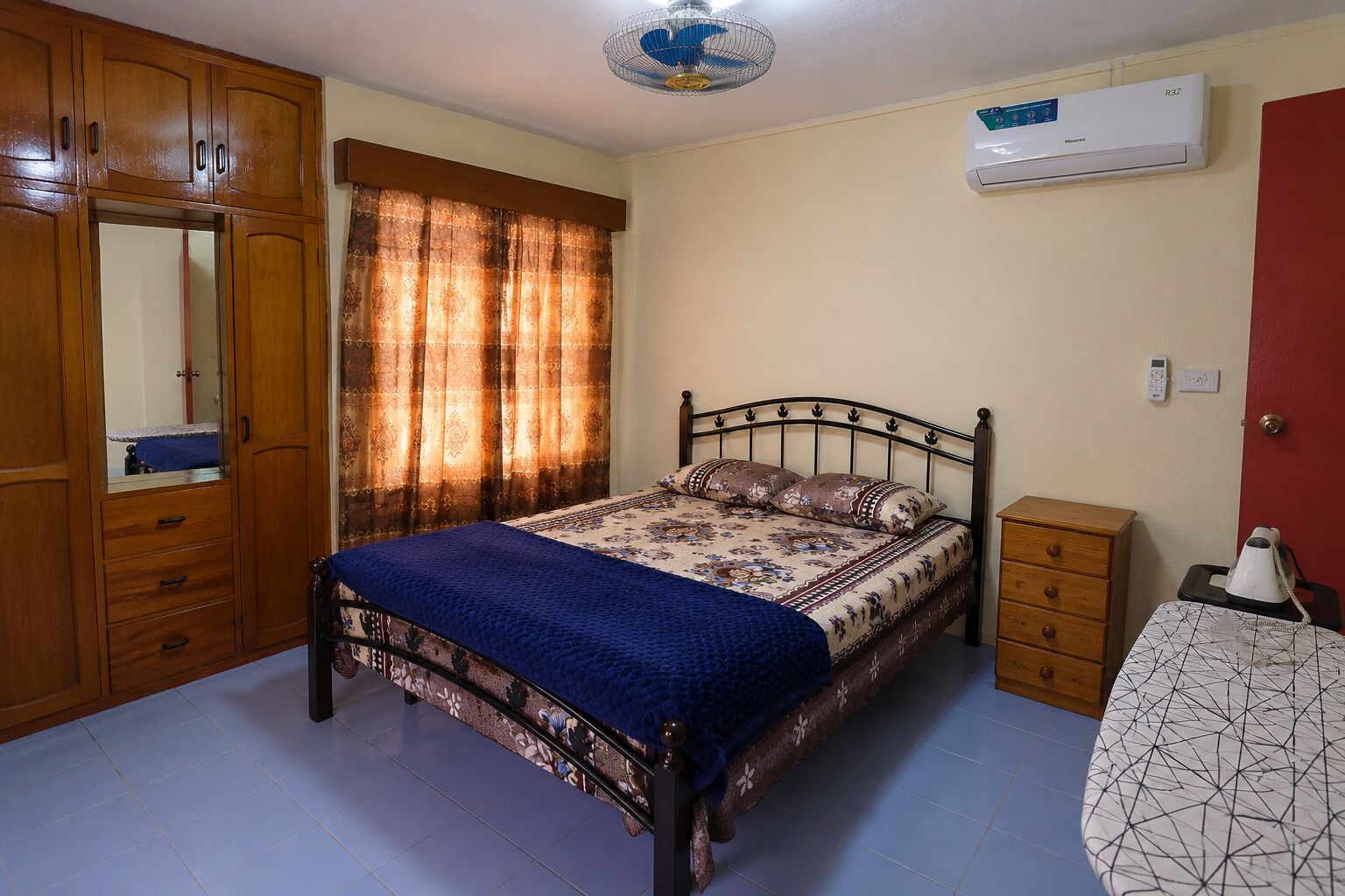 Deluxe Apartment, Balcony | Iron/ironing board, WiFi (free)