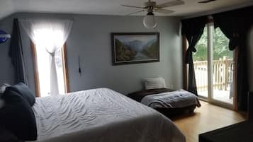 Iron/ironing board, WiFi (free), bed sheets