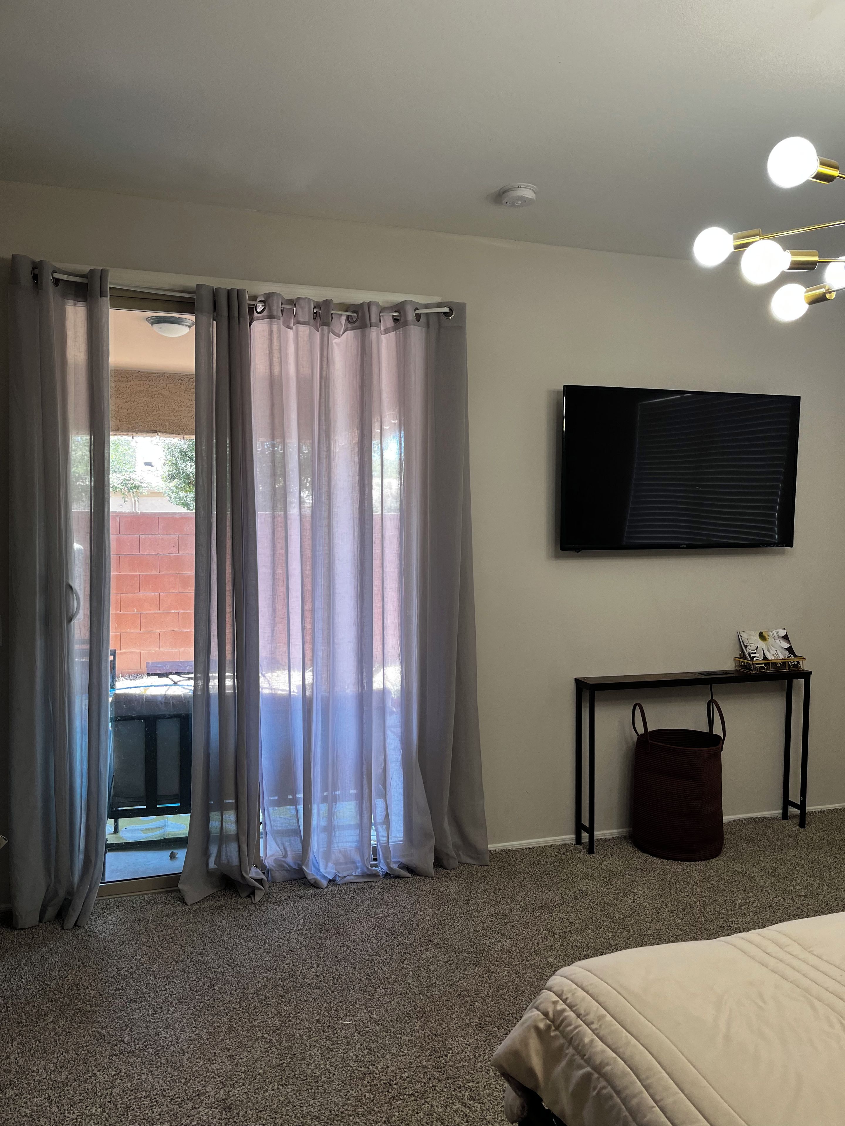 3 habitaciones, tabla de planchar con plancha y wifi gratis 