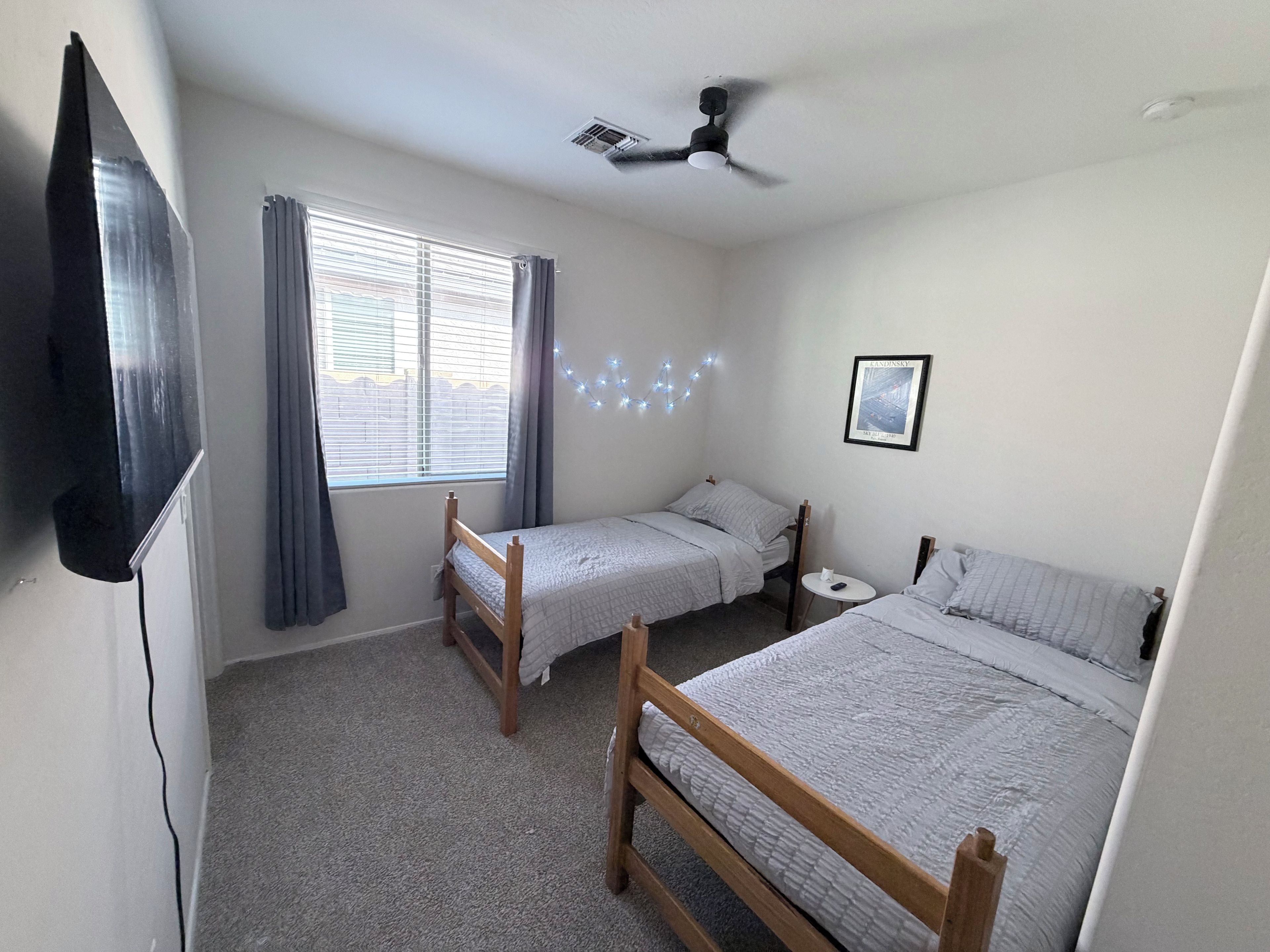 3 habitaciones, tabla de planchar con plancha y wifi gratis 
