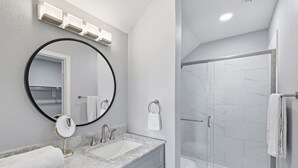 House, Patio | Bathroom