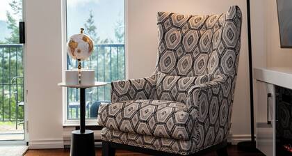 Mountain Retreat Hope – Superior Queen Room