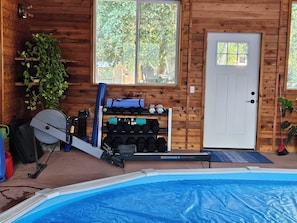Pool - A quiet country space for a weary traveler to relax, have a swim or a hot tub! (Barrière)