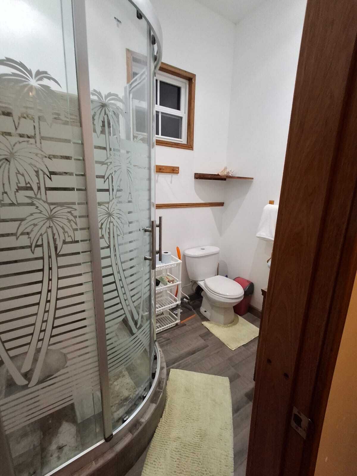 Towels, toilet paper