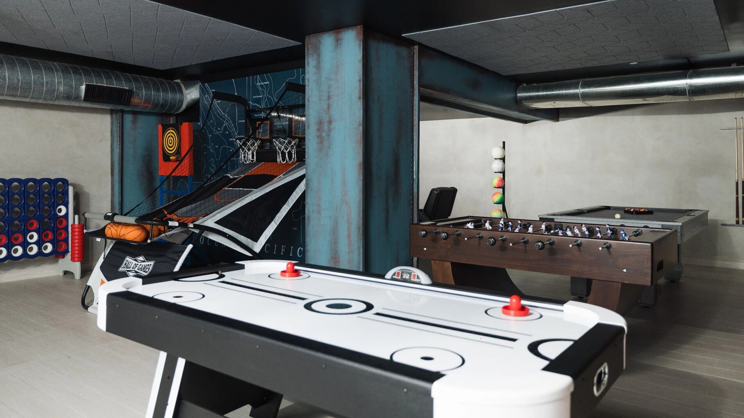 Spielezimmer