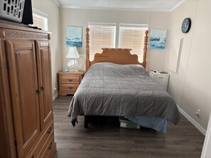 Room - Immaculate waterfront home on Nettles Island Jensen Beach FL,  Beach Access (Jensen Beach)